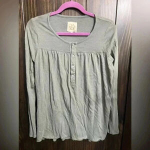 Chaser Mint Long Sleeve 1/2 Button Down Blouse Size M